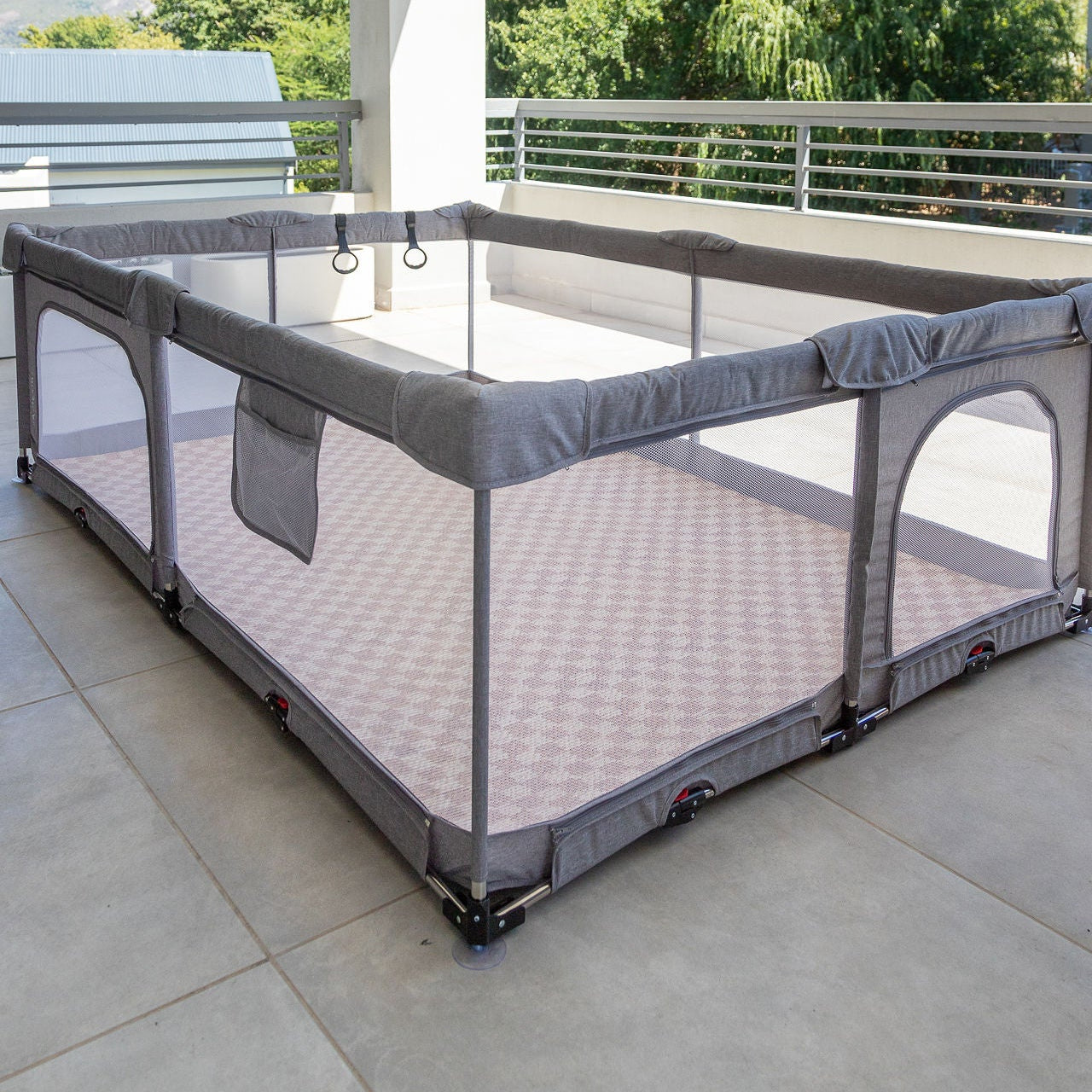 Playpen for Foundation Mat