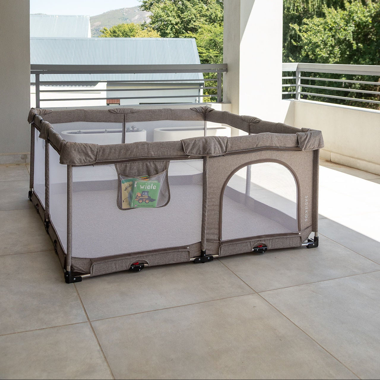 Playpen for Foundation Mat