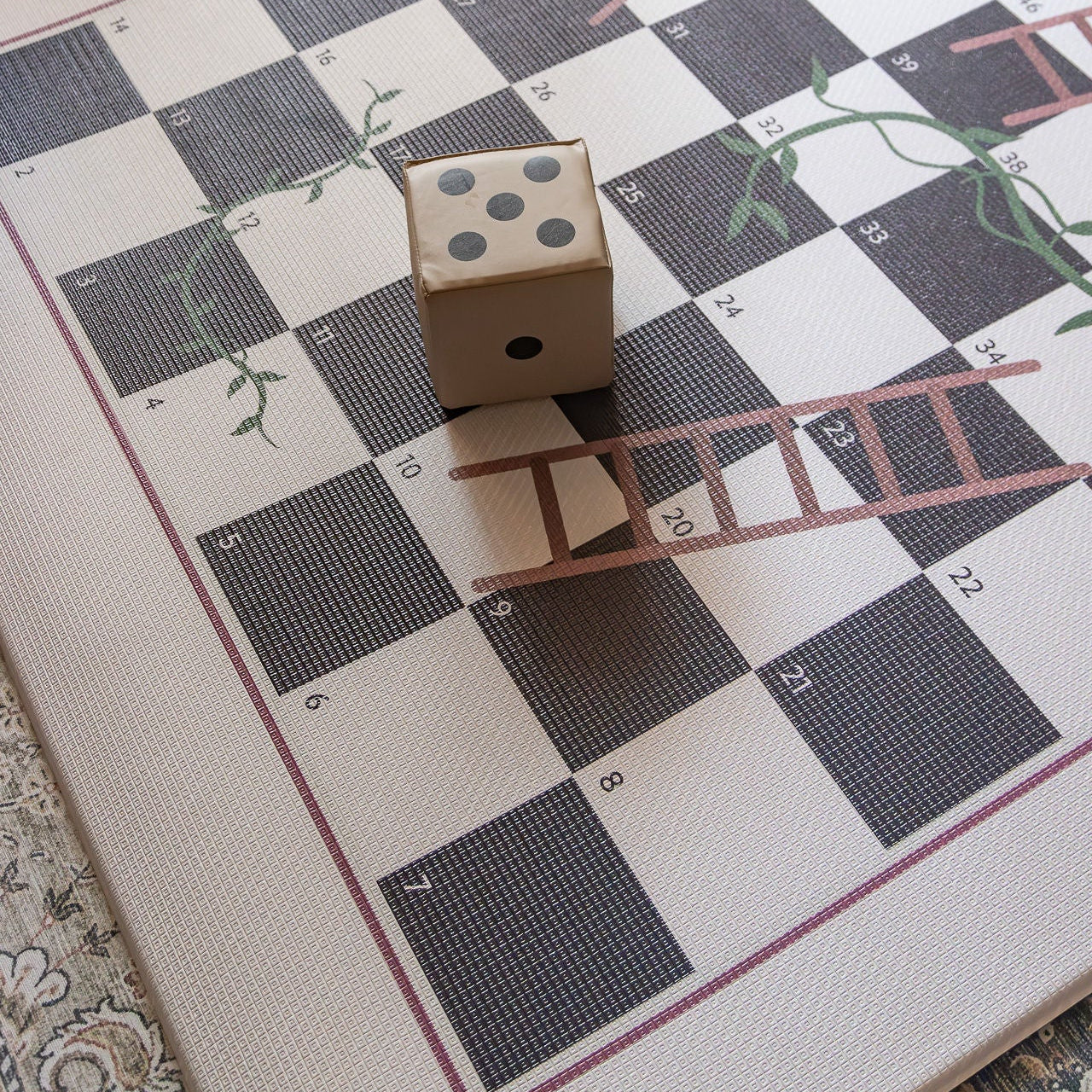 Bobbins/ Vines & Ladders (Plum)