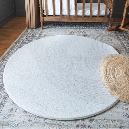 Meander/ Heirloom